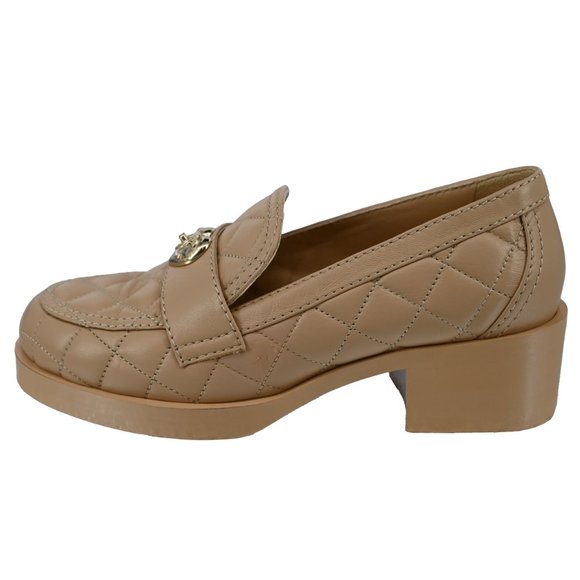 - CHANEL Lambskin Quilted CC Heart Loafers in Beige 37 EU - Picture 3 of 9